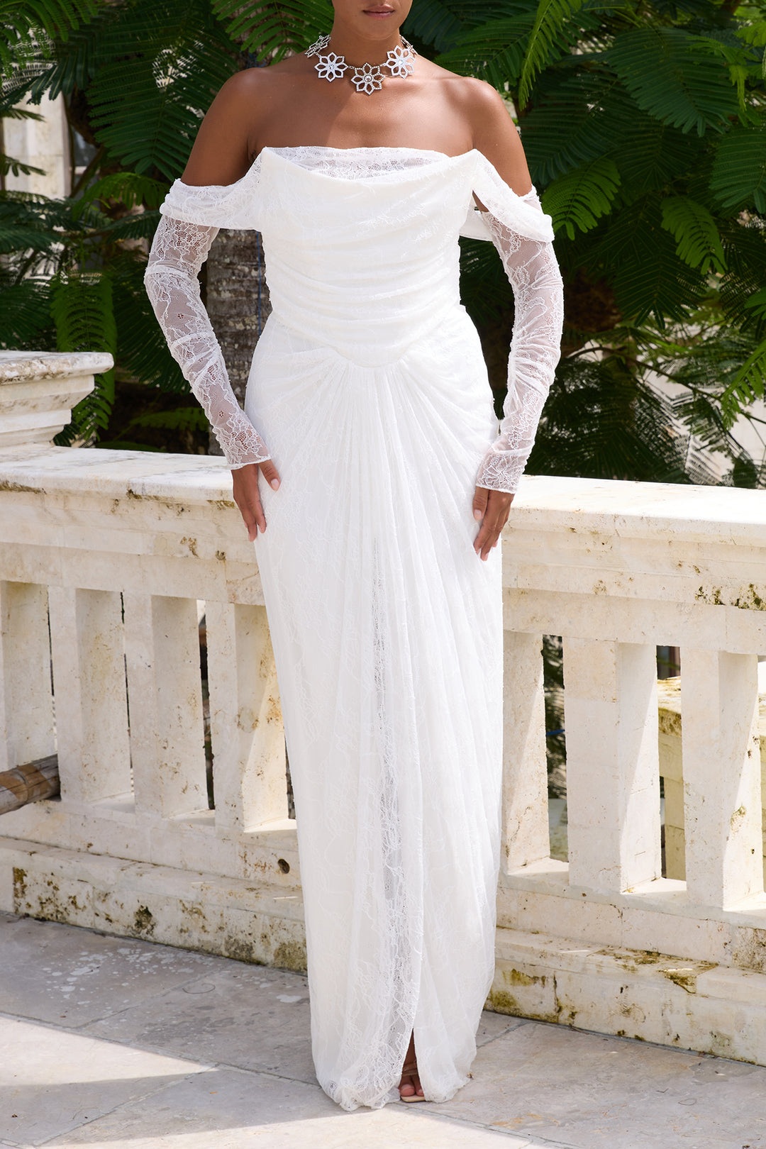 Ines Stretch Lace Dress In Off-White