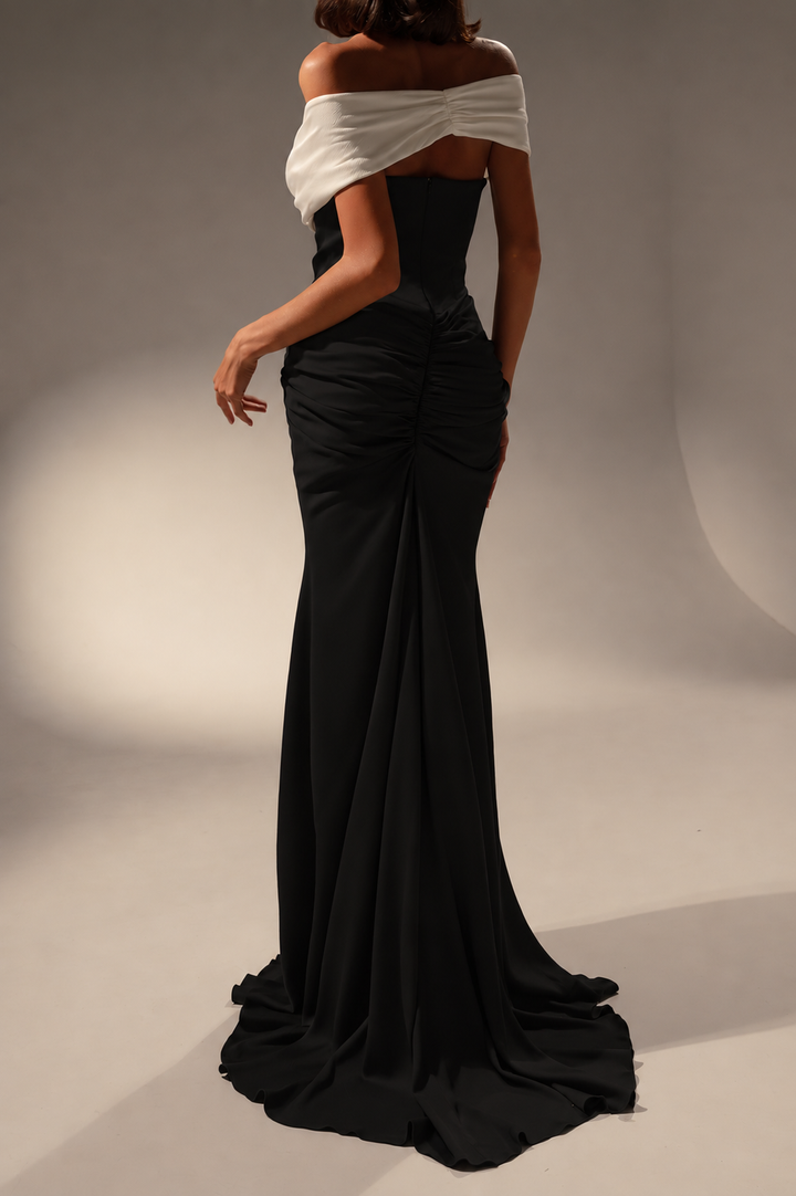 Dalila Dress In Black and White