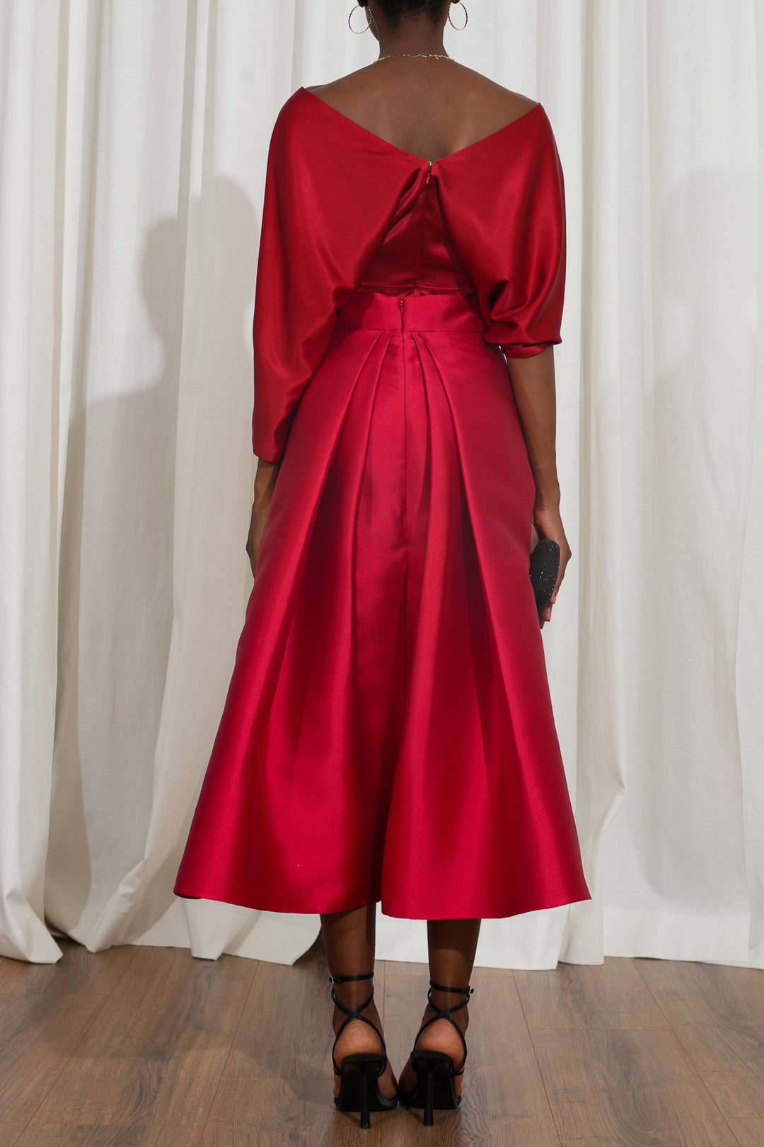 Jasmine Structured Mikado Skirt In True Red
