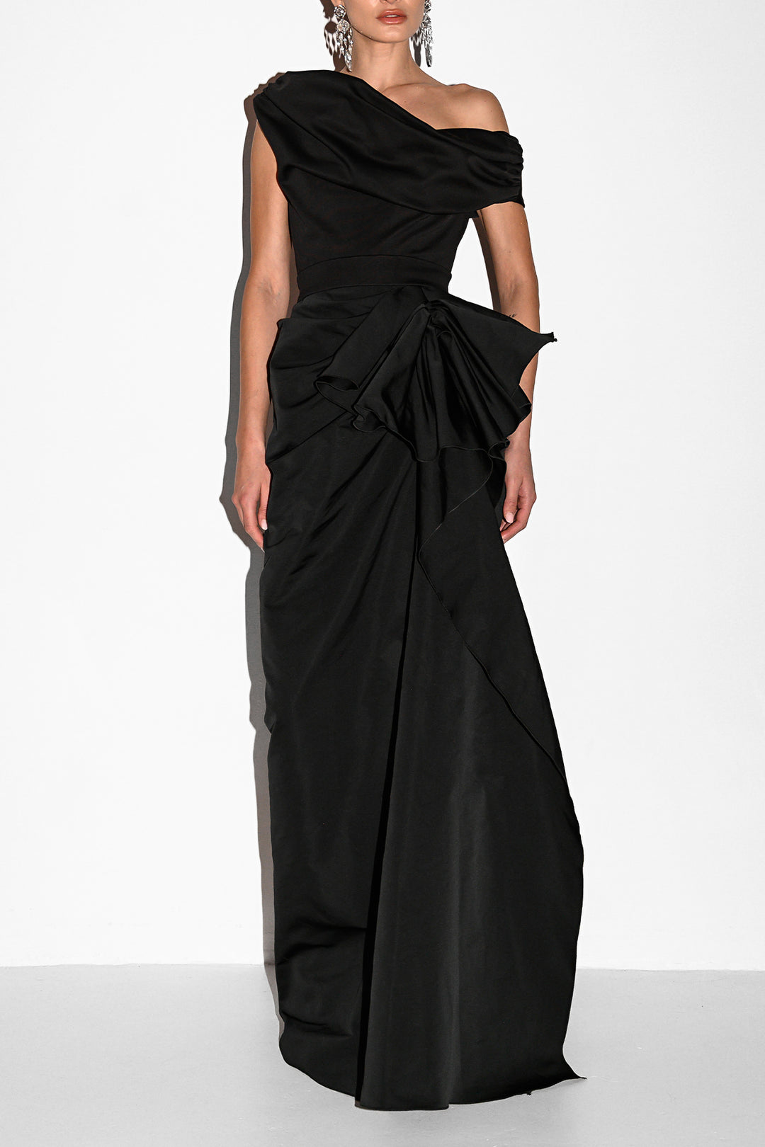 Amira Dress In Black