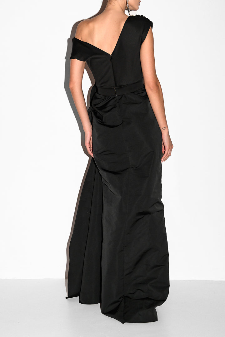 Amira Dress In Black
