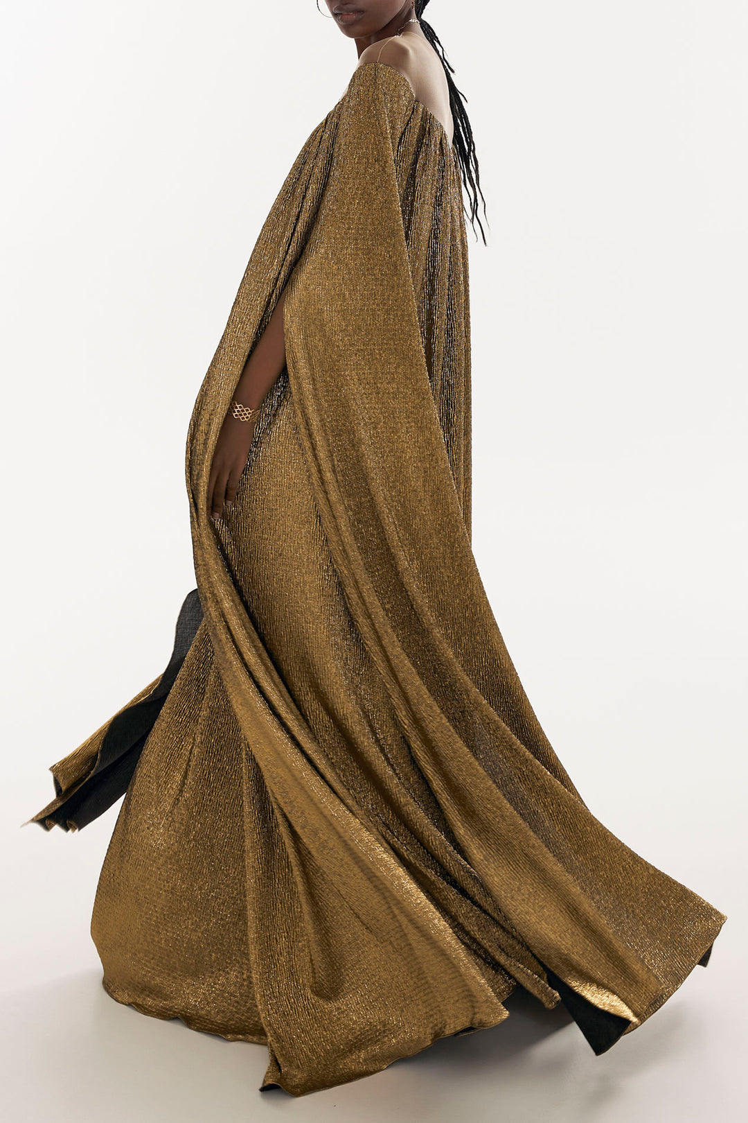 Iman Metallic Crepe Cape Dress In Gold
