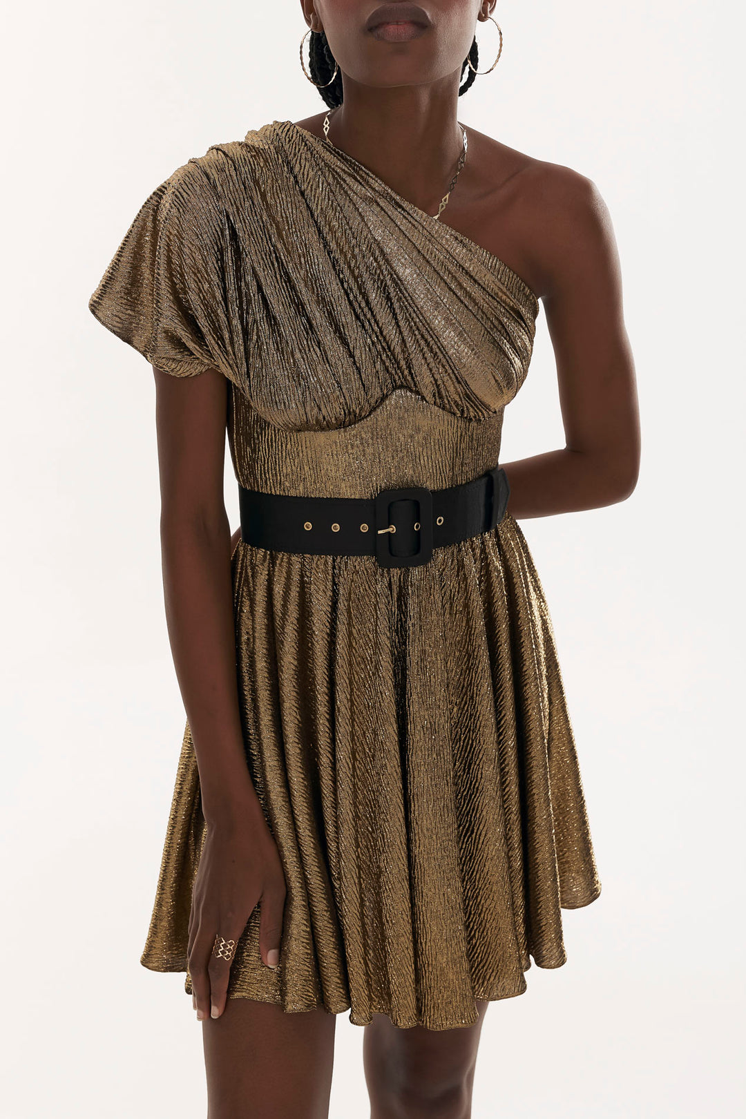 Lora Metallic Light Crepe Short Dress In Gold