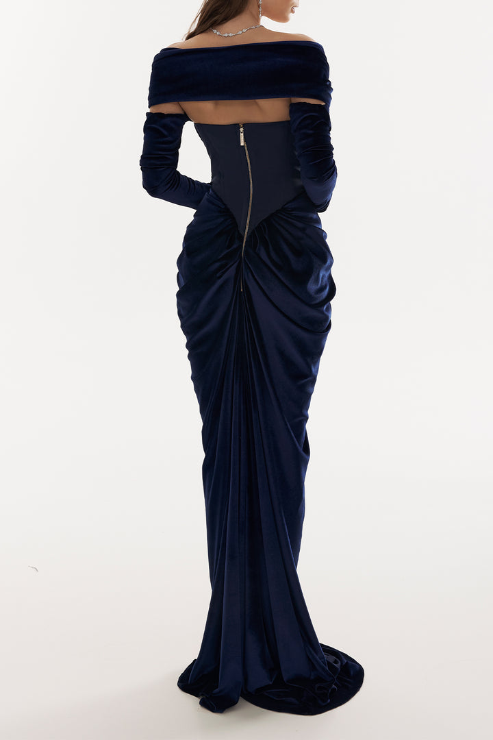 Quinn Long Velvet Gown In Midnight-Blue