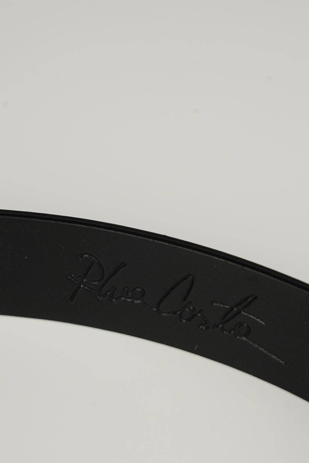 Lotus Leather Waist Belt In Matte Black With Gold Buckle