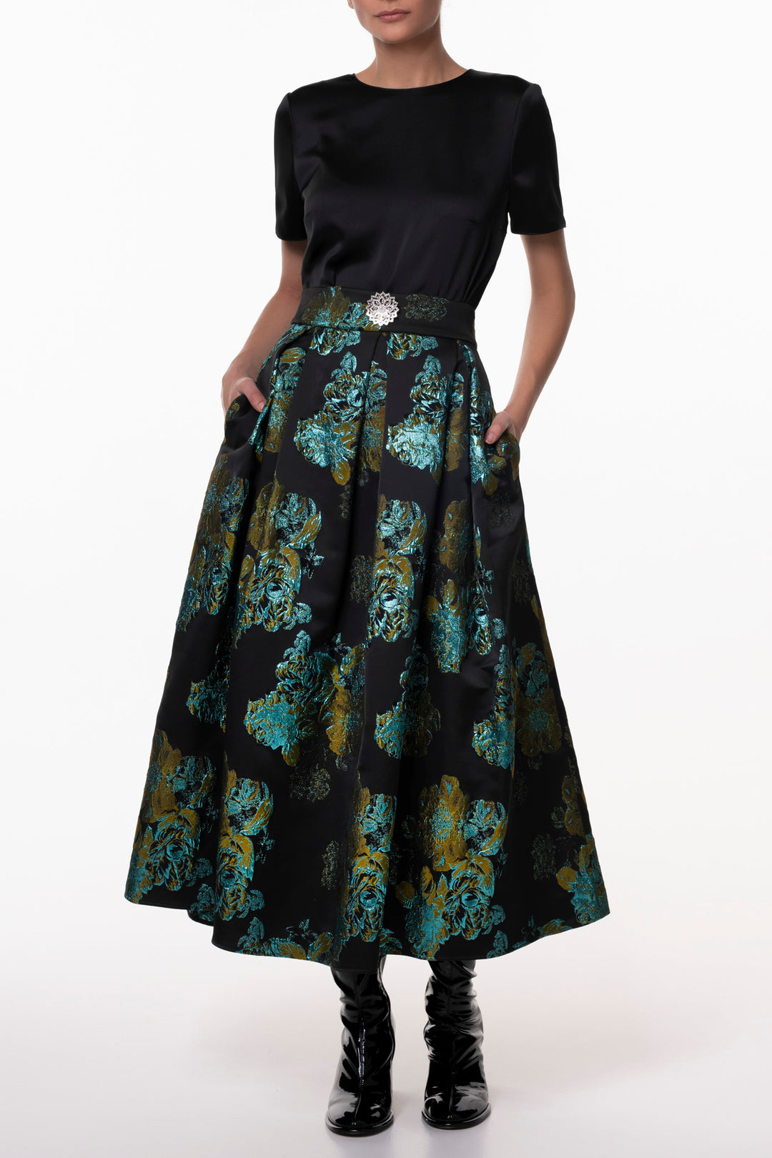 Round Neckline Blouse In Black