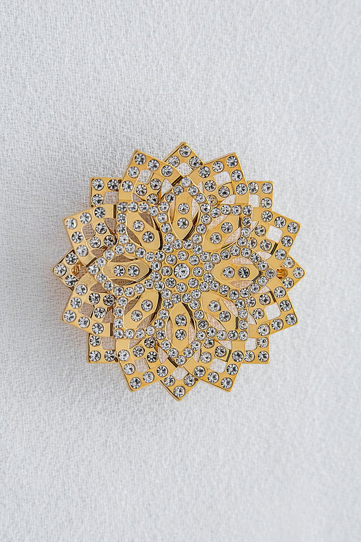 Lotus Brooch - Gold With Crystals