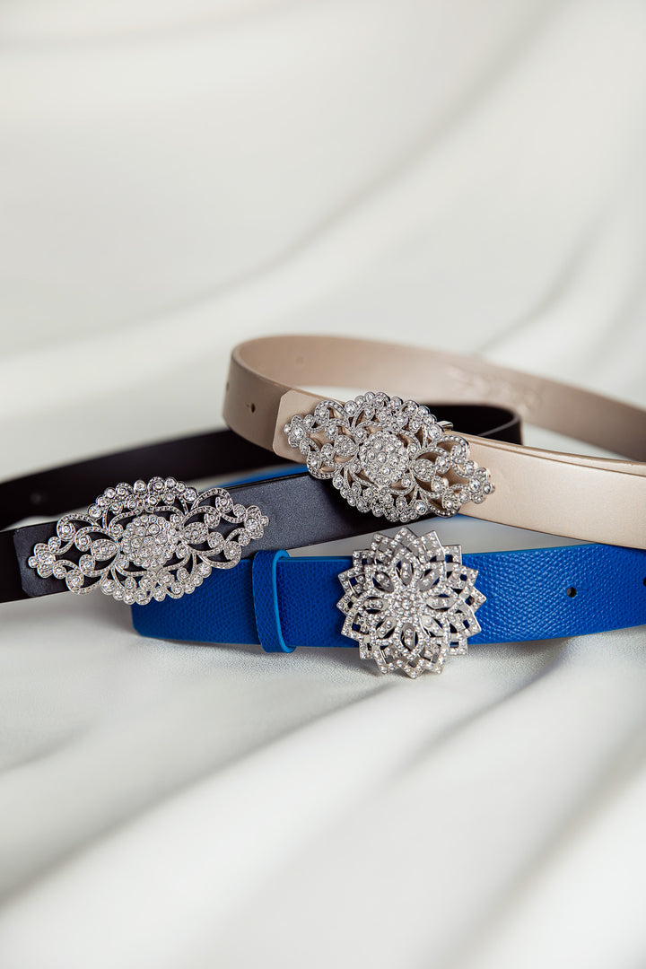Baroque Matte Black Leather Waist Belt With Silver Buckle