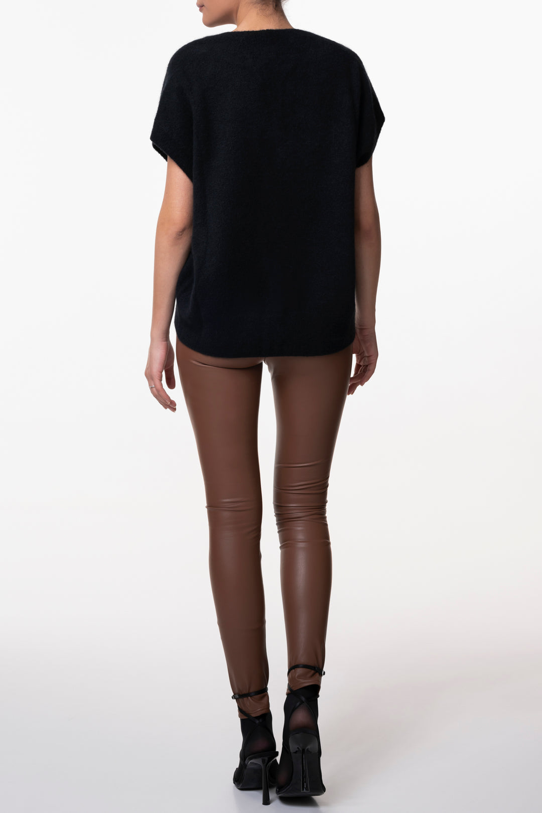 Stretchy Vegan Leather Leggings In Camel